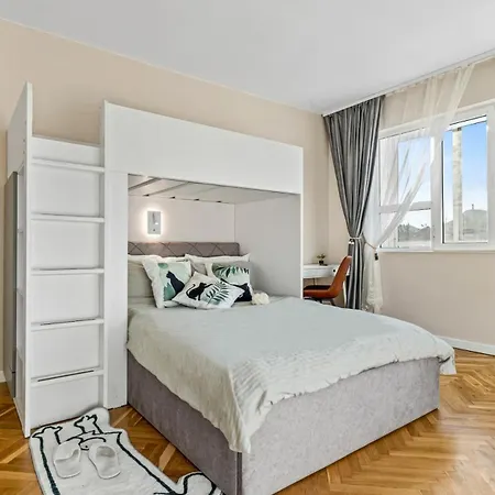 Kapana - A 106m2 Flat Right On The Pedestrian Street アパート *