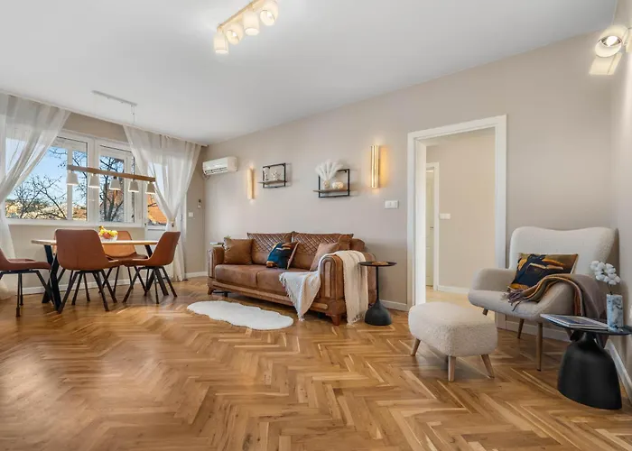 Apartment Kapana - A 106m2 Flat Right On The Pedestrian Street